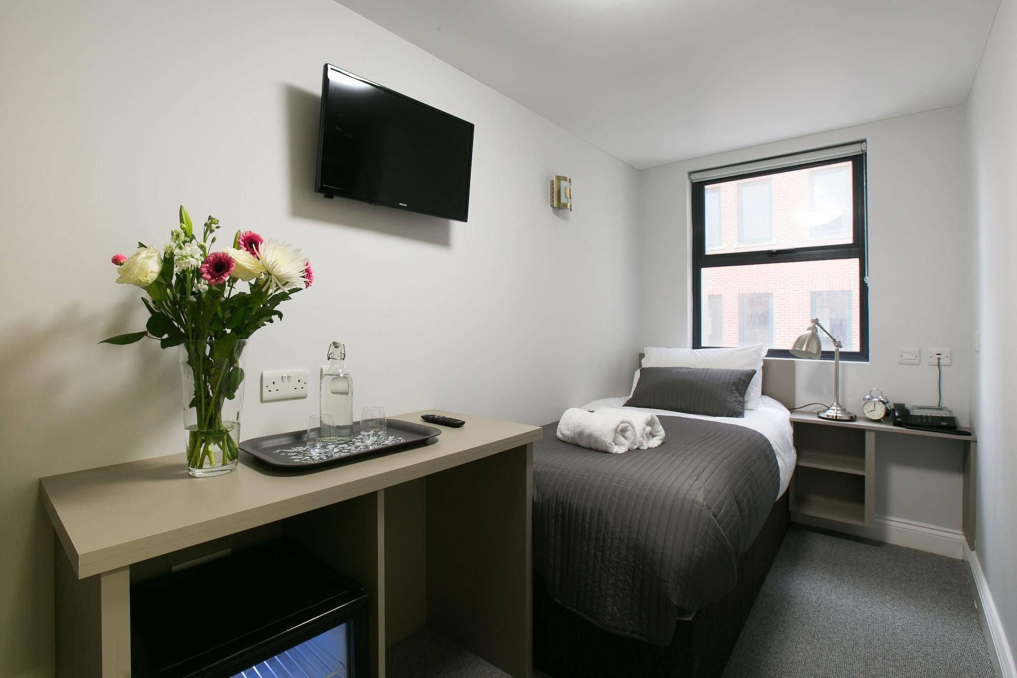 Belvilla Ilford Hill Hotel London Экстерьер фото