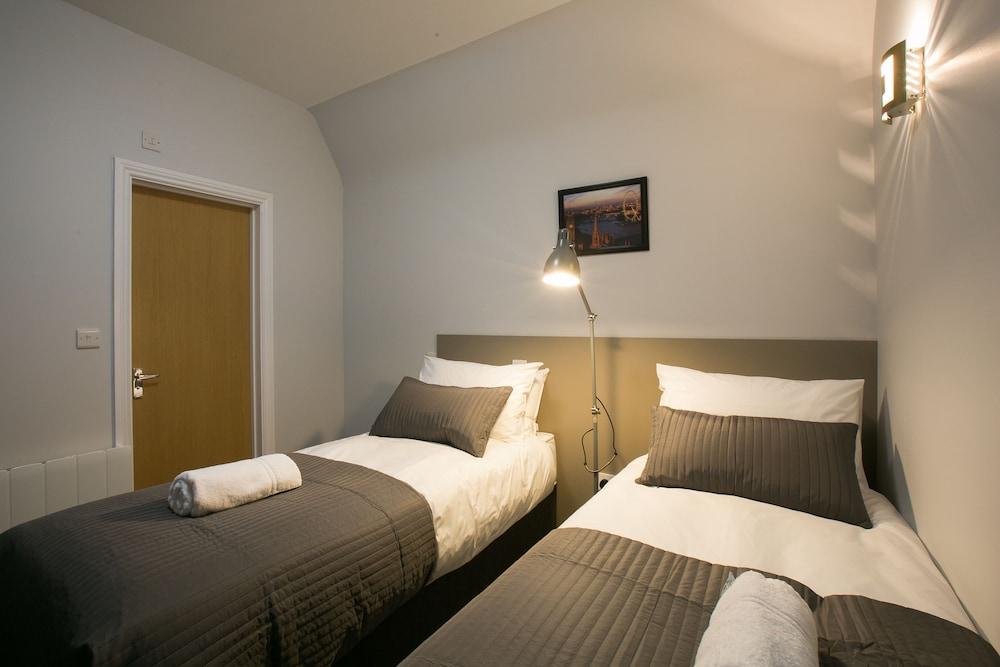 Belvilla Ilford Hill Hotel London Экстерьер фото