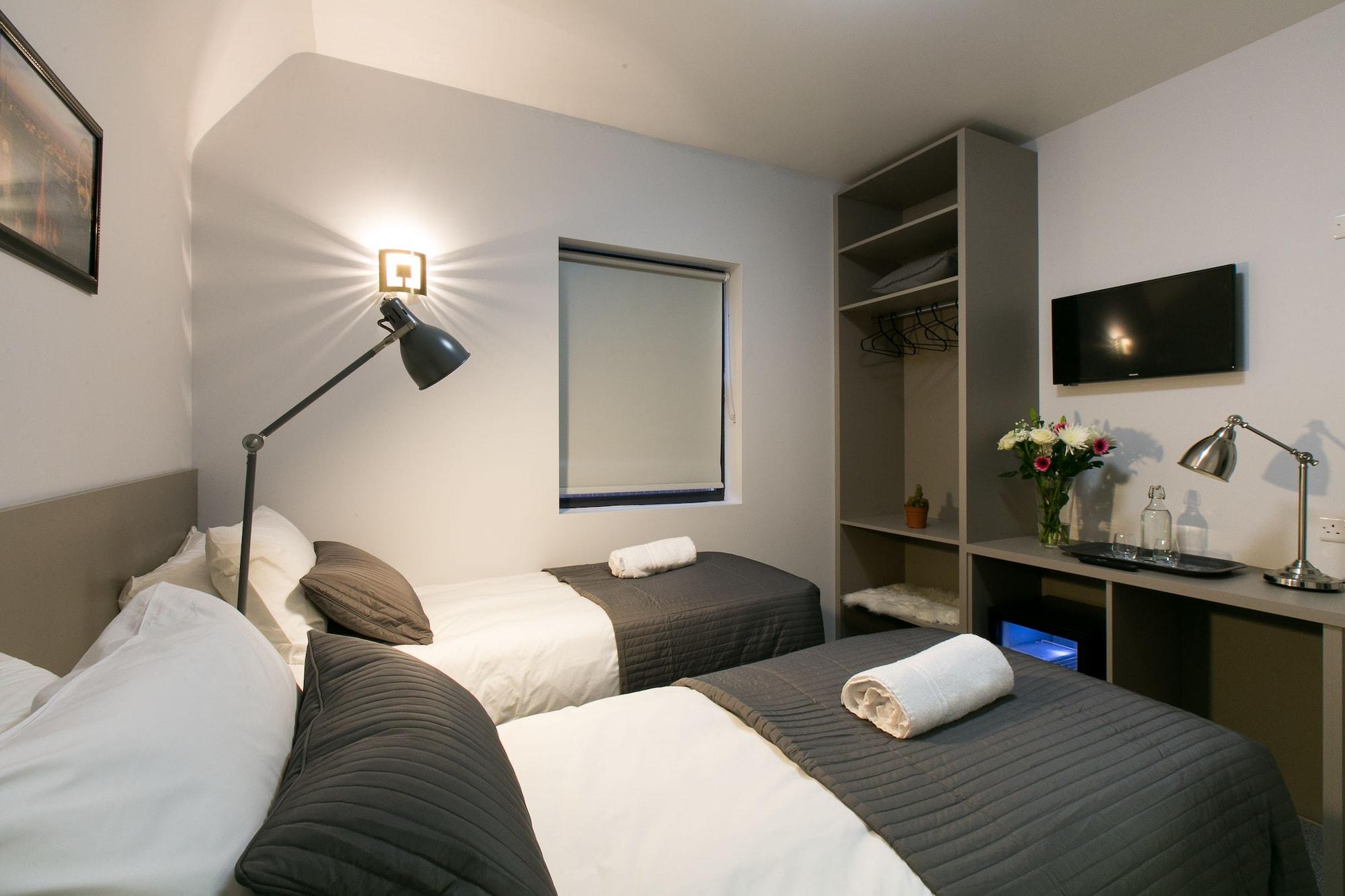 Belvilla Ilford Hill Hotel London Экстерьер фото