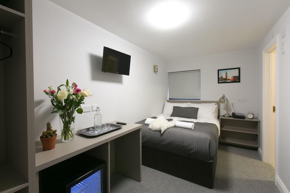 Belvilla Ilford Hill Hotel London Экстерьер фото